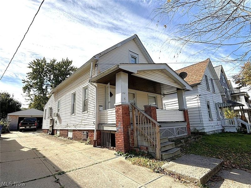 3707 Newark Avenue, Cleveland, OH 44109 Photo 9