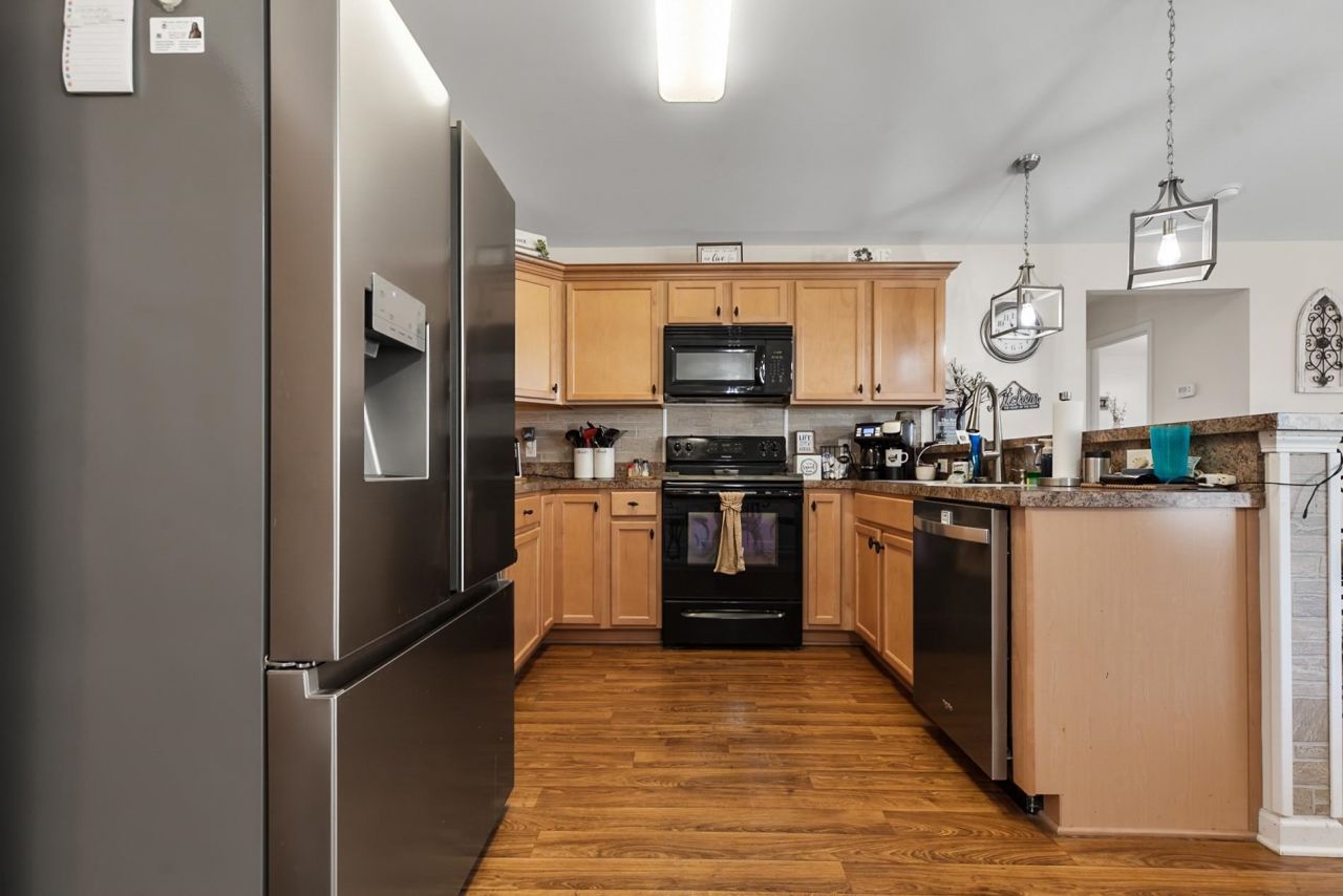 809 Benchmade Rd. Photo 22