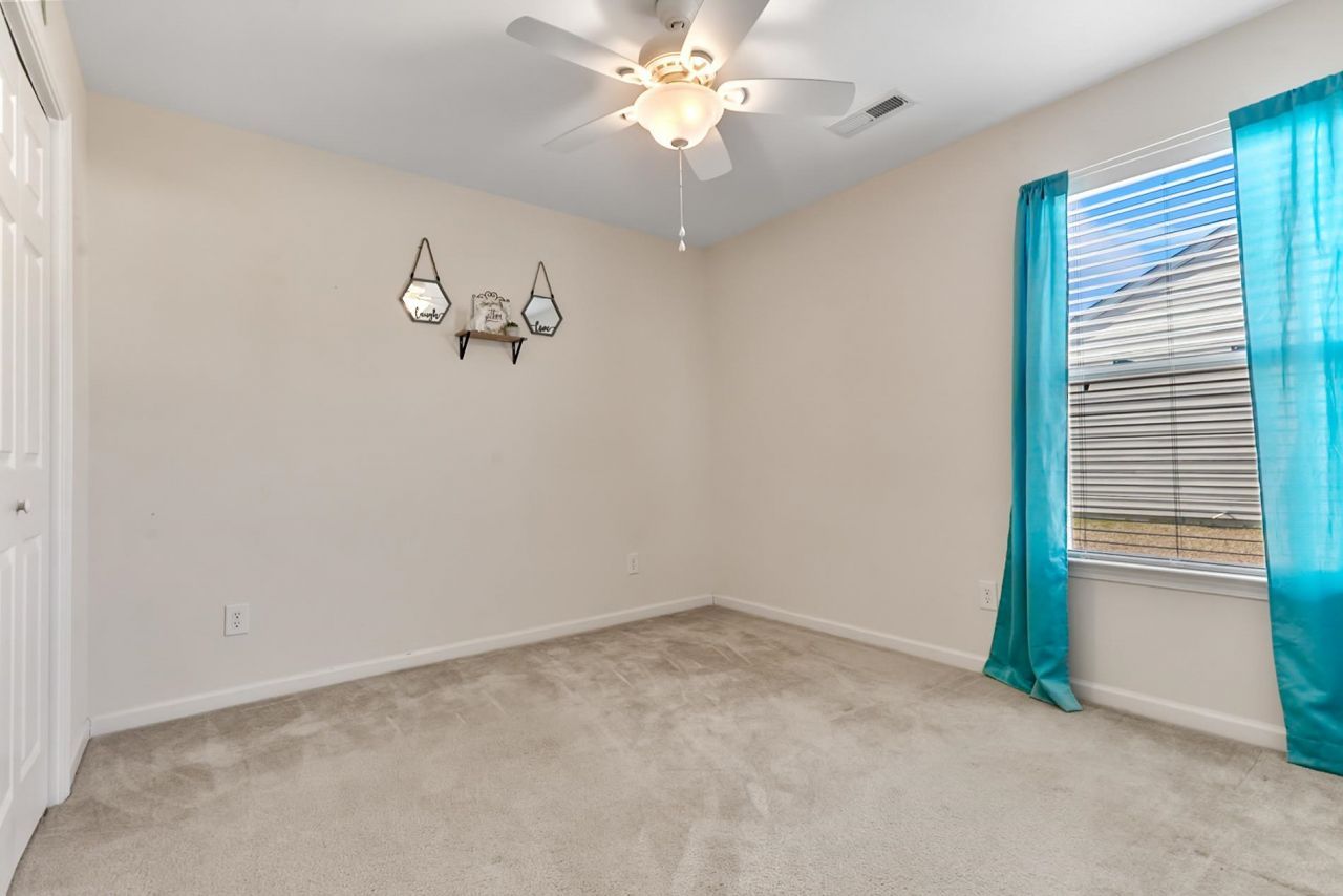 809 Benchmade Rd. Photo 32