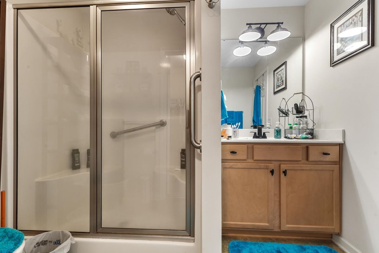 809 Benchmade Rd. Photo 33