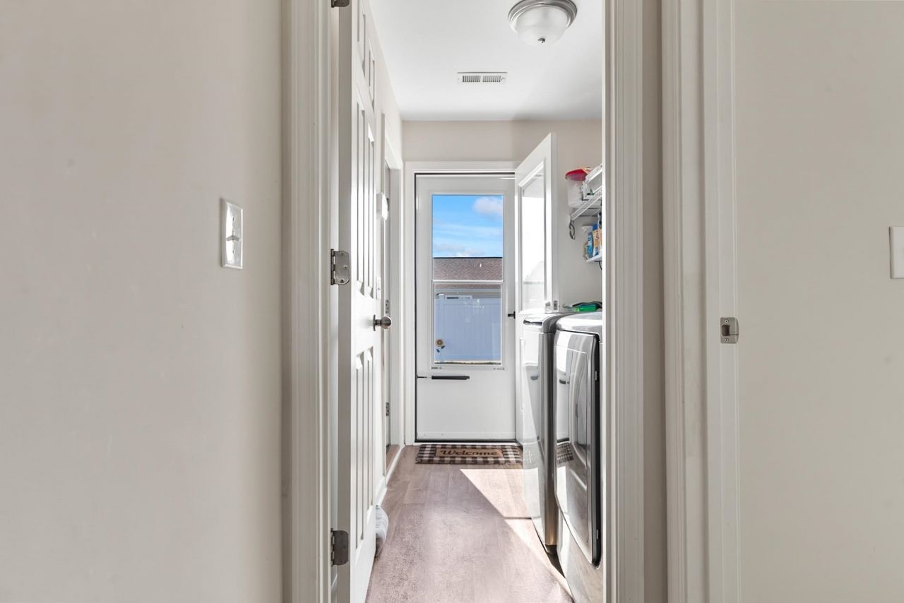 809 Benchmade Rd. Photo 35