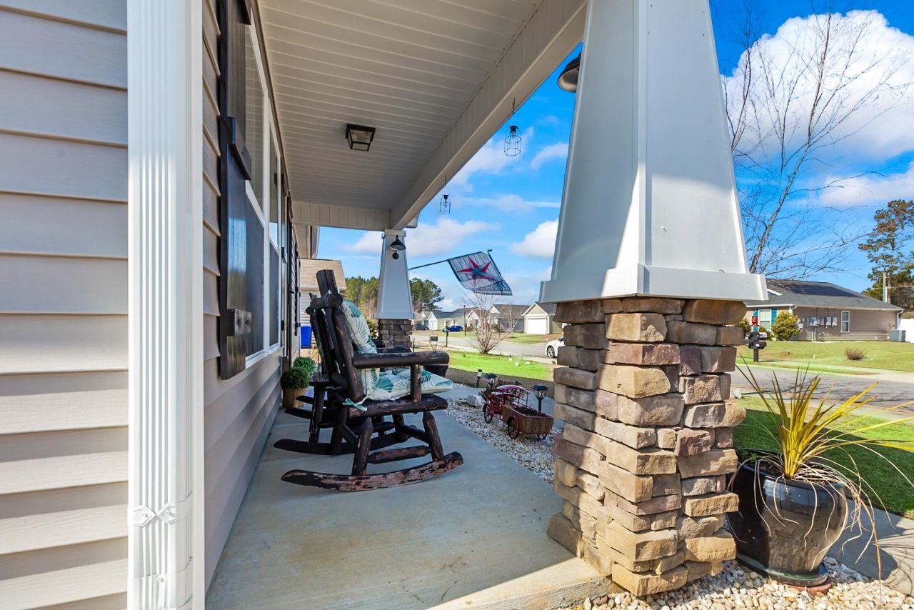 809 Benchmade Rd. Photo 8