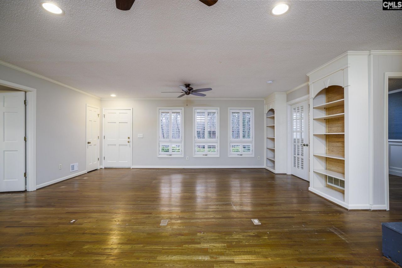 316 Hearthstone Road Photo 6