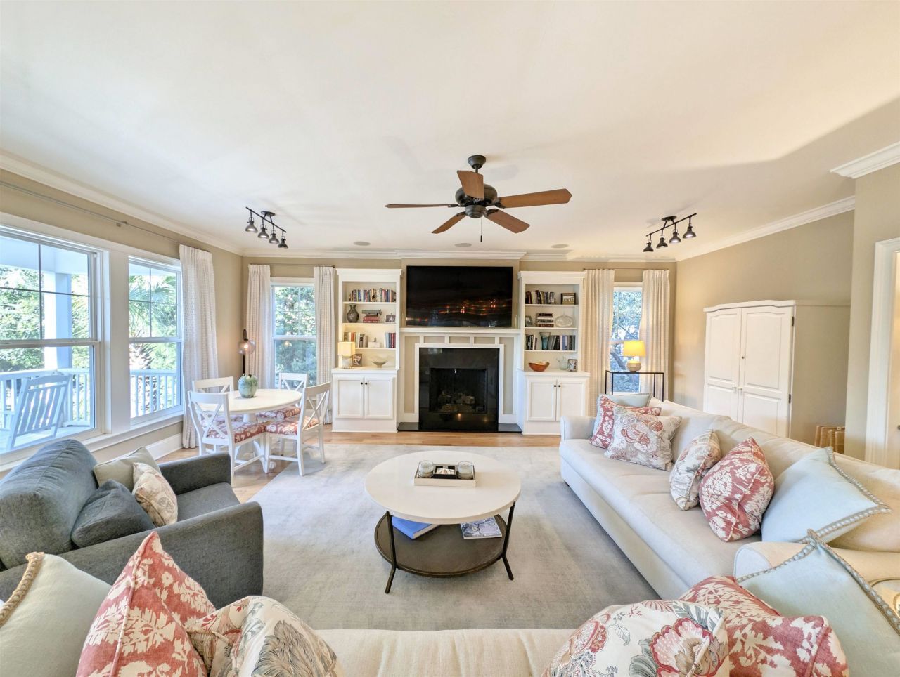 87 Summertime Ln. Photo 9