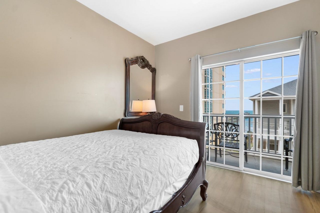 3401 N Ocean Blvd. Photo 11