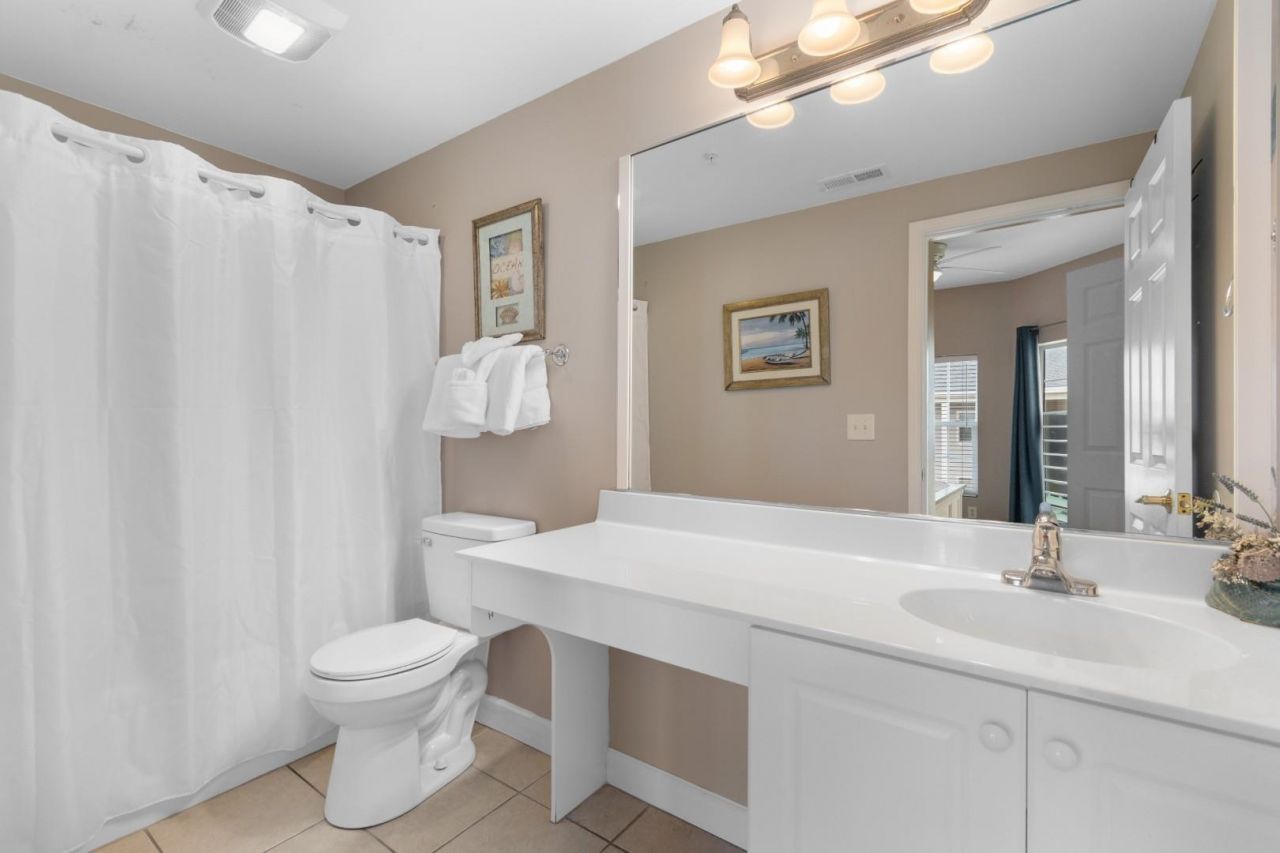 3401 N Ocean Blvd. Photo 17