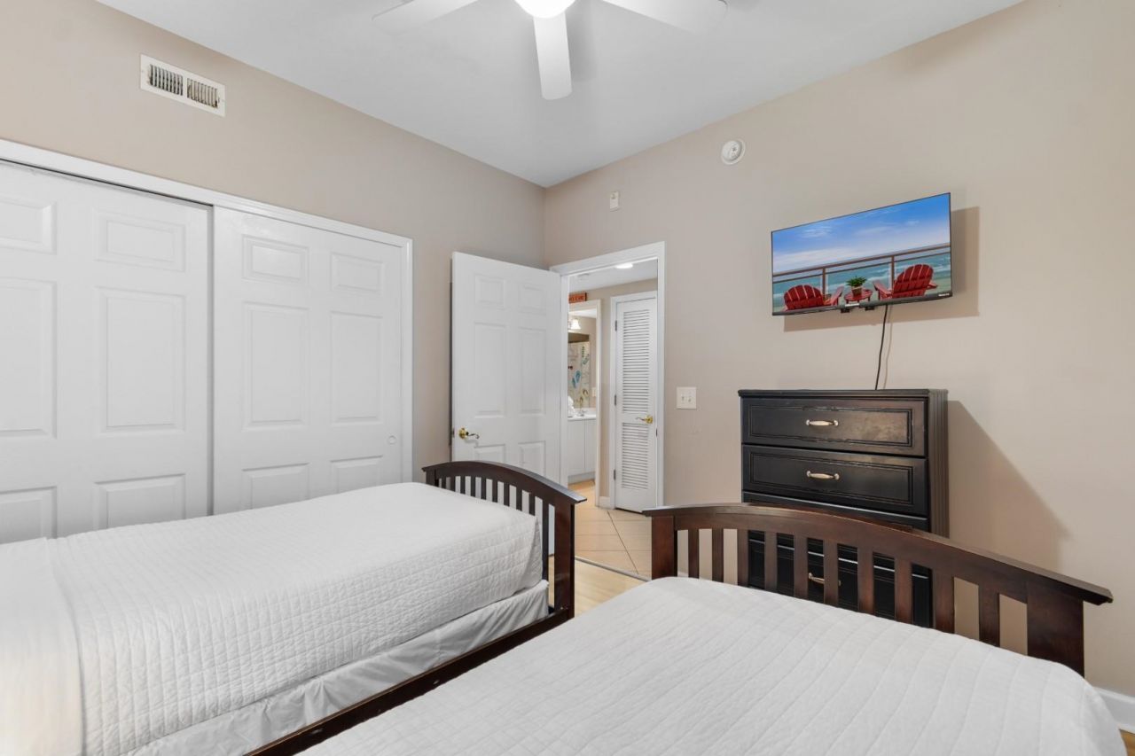 3401 N Ocean Blvd. Photo 25