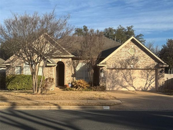 1101 S Old Mill RD, Cedar Park, TX 78613