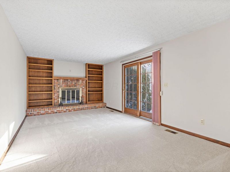 5000 Honeysuckle Boulevard, Columbus, OH 43230 Photo 10