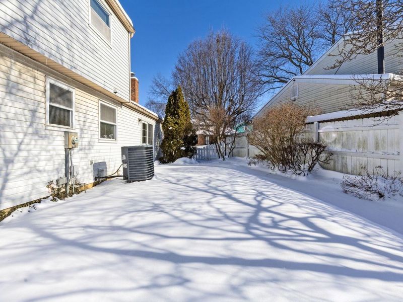 5000 Honeysuckle Boulevard, Columbus, OH 43230 Photo 35