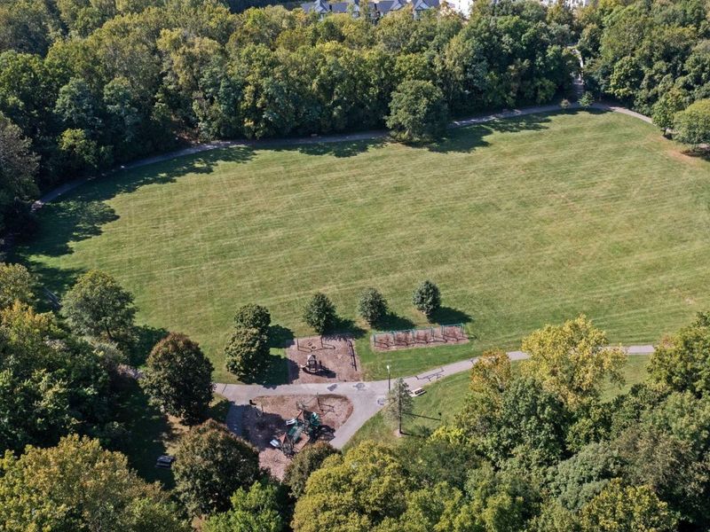 5000 Honeysuckle Boulevard, Columbus, OH 43230 Photo 47