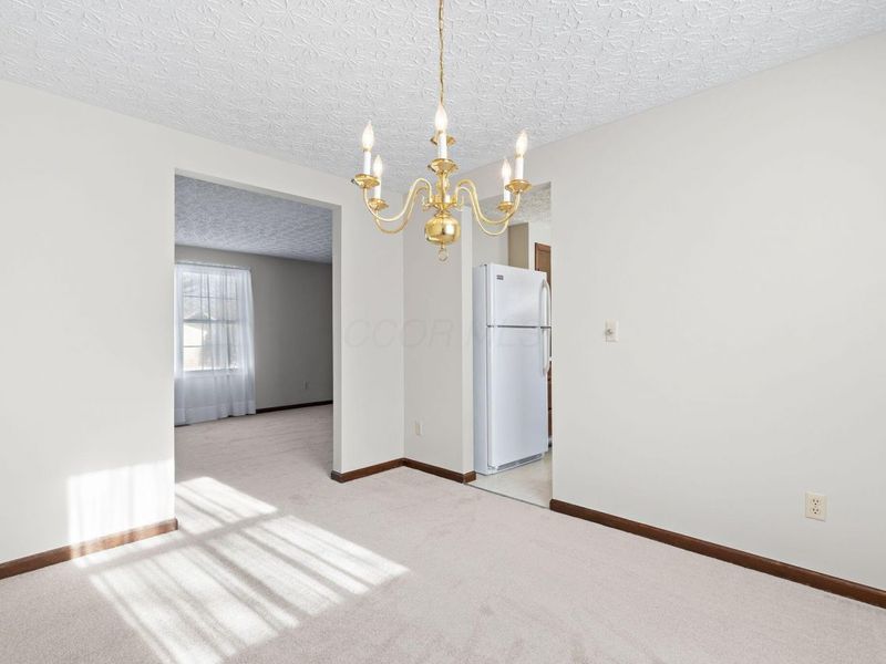 5000 Honeysuckle Boulevard, Columbus, OH 43230 Photo 7