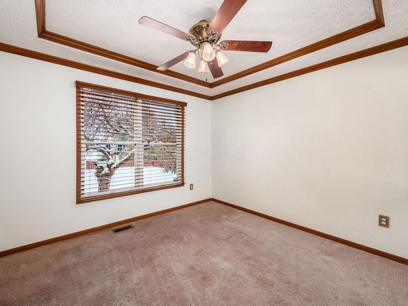 1195 Village Drive , Marysville, OH 43040 Photo 13