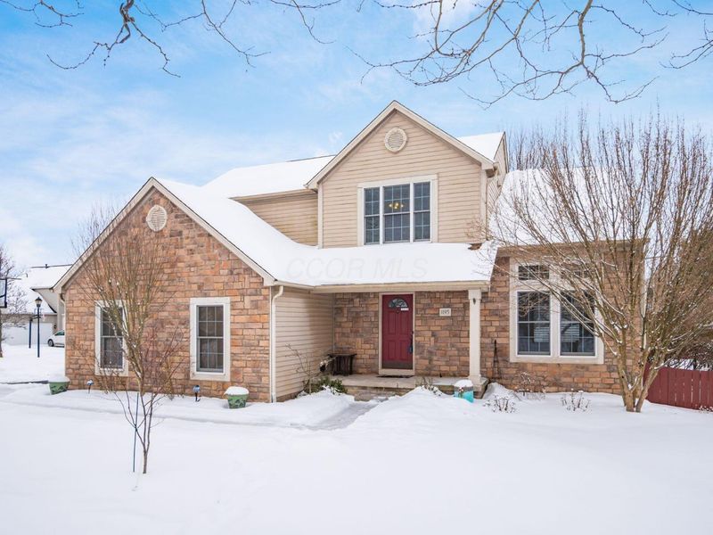 1195 Village Drive , Marysville, OH 43040 Photo 3