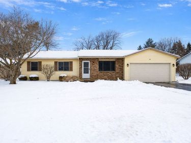 36 Friar Drive, Greece, NY 14626