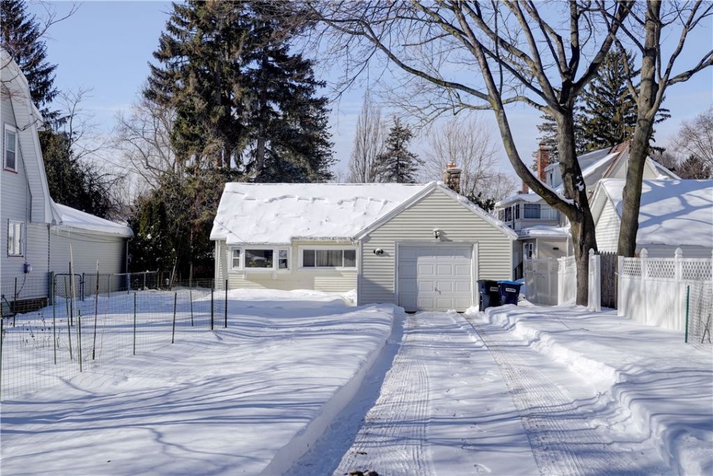 172 Wildmere Road, Rochester, NY 14617 Main Photo