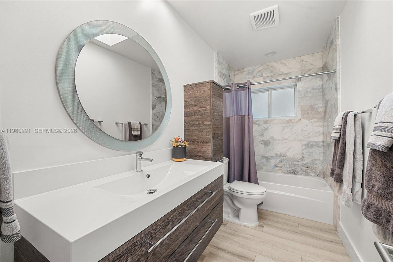 2809 NE 32nd St, Lighthouse Point, FL 33064 Photo