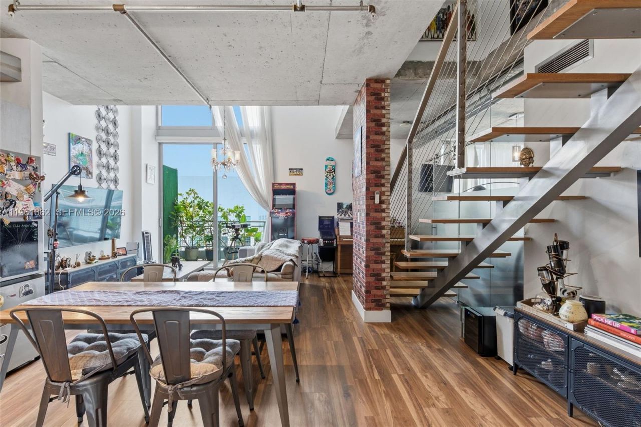 690 SW 1st Ct, Unit 3124, Miami, FL 33130 Photo