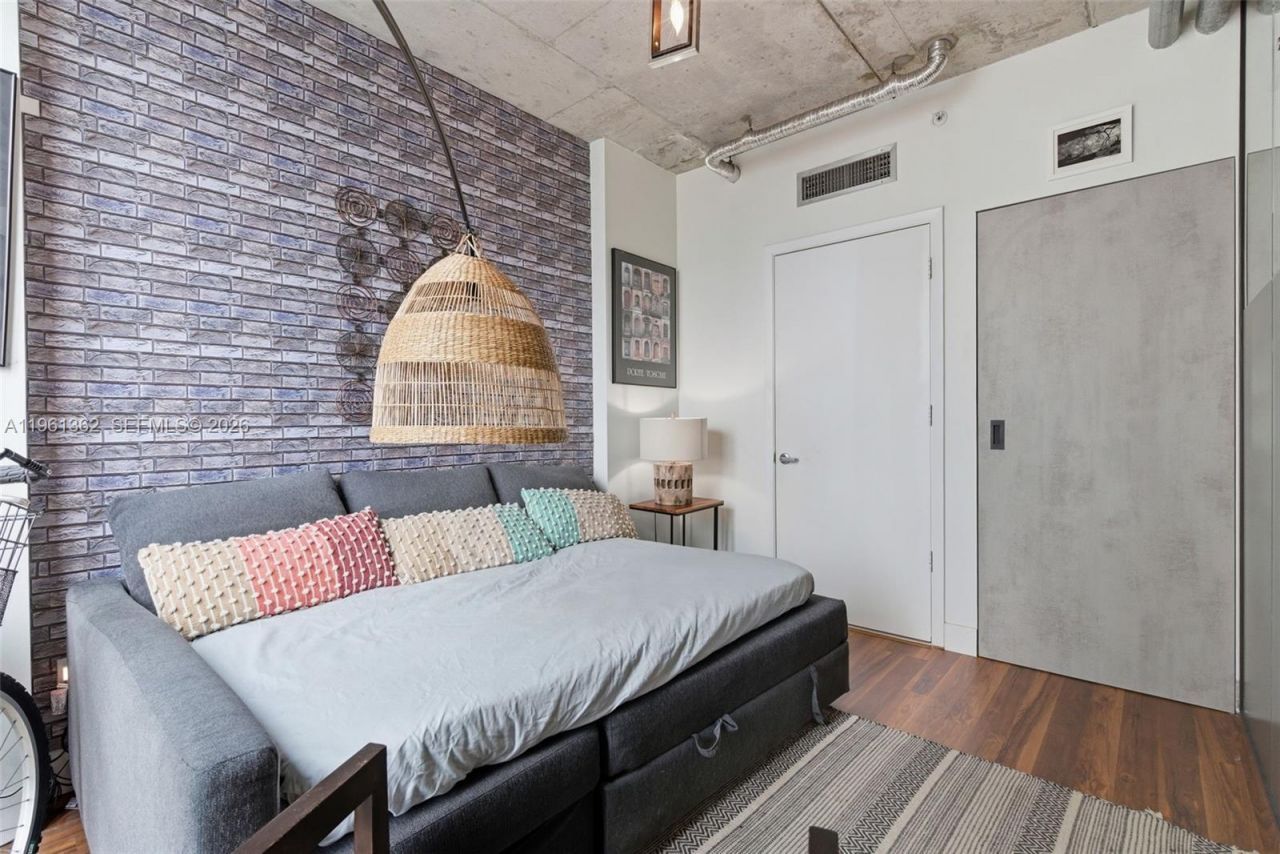 690 SW 1st Ct, Unit 3124, Miami, FL 33130 Photo