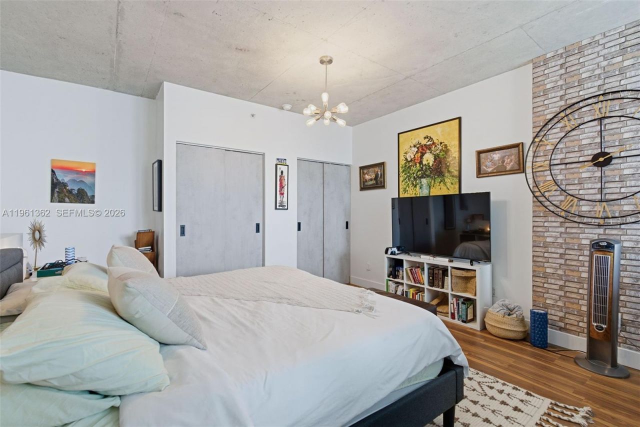 690 SW 1st Ct, Unit 3124, Miami, FL 33130 Photo