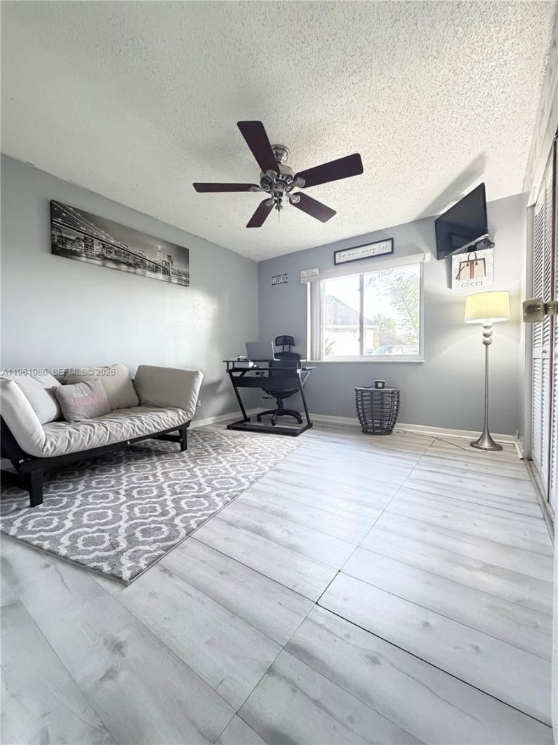 9425 NW 46th St, Sunrise, FL 33351 Photo