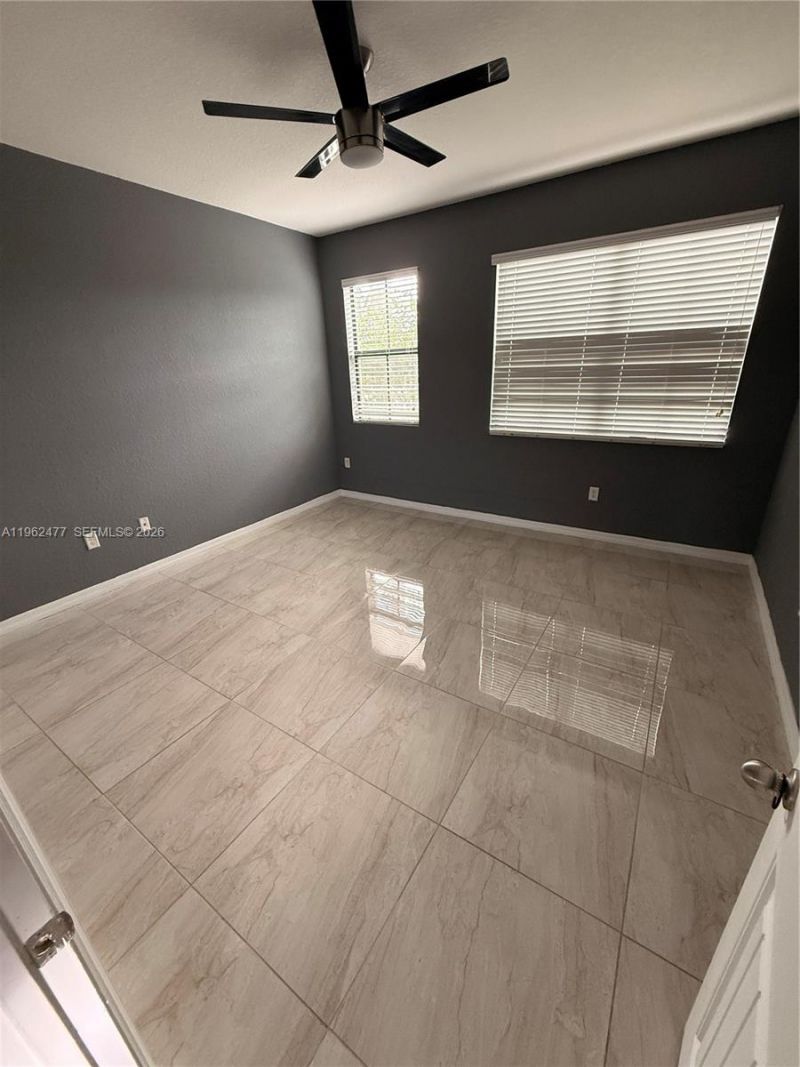 1040 NW 33rd Ct, Unit 1040, Pompano Beach, FL 33064 Photo