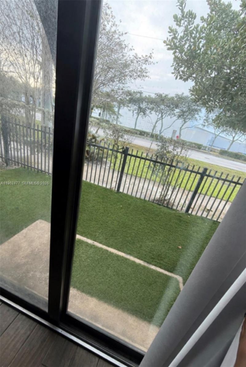 1040 NW 33rd Ct, Unit 1040, Pompano Beach, FL 33064 Photo