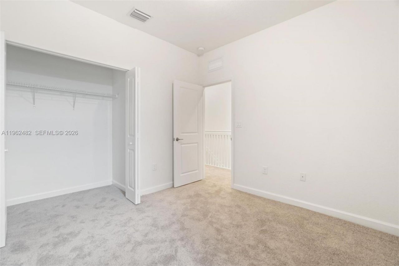 1870 SE 26th Ter, Homestead, FL 33035 Photo