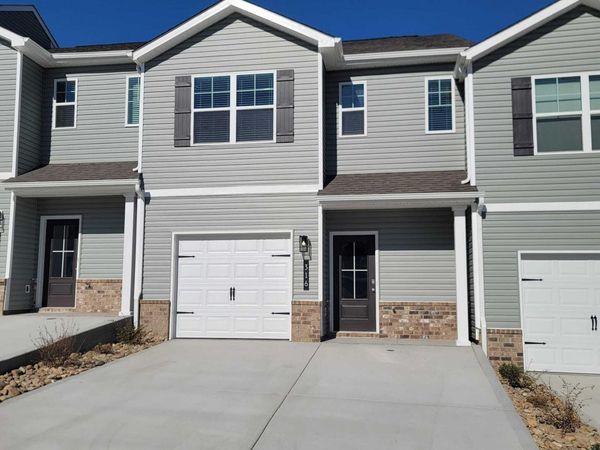 316 Emma Victoria Way, Kodak, TN 37764