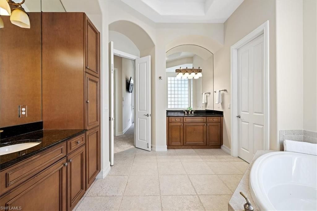 9094 Sahalee Ct, Naples, FL 34113 Photo