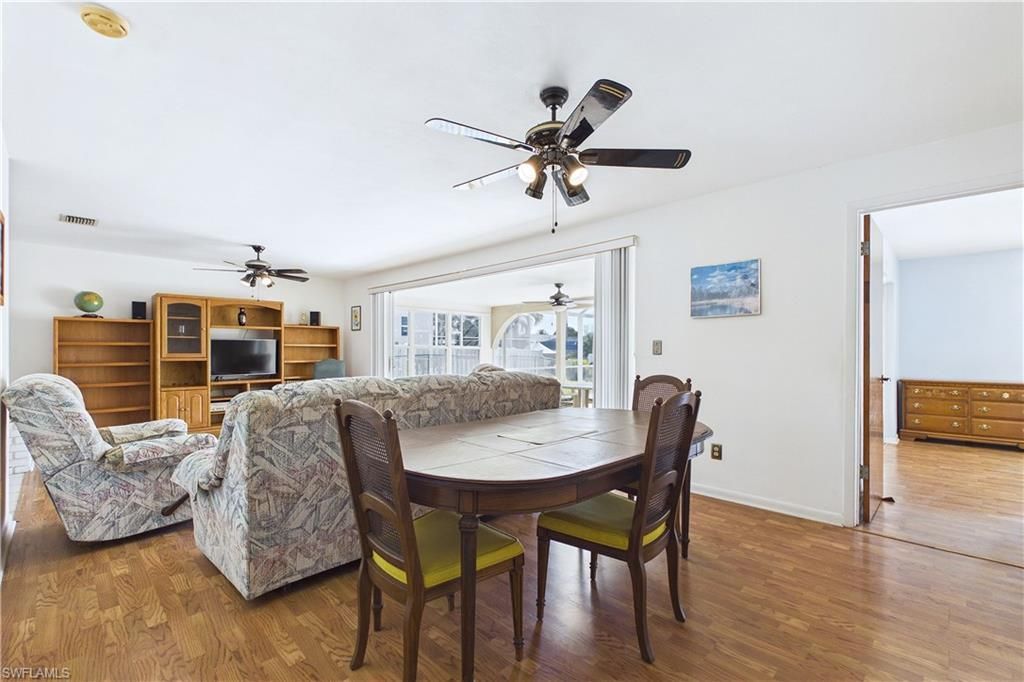 2306 SE 15th Ter, Cape Coral, FL 33990 Photo