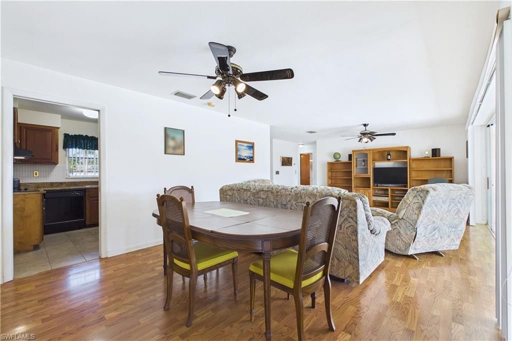 2306 SE 15th Ter, Cape Coral, FL 33990 Photo