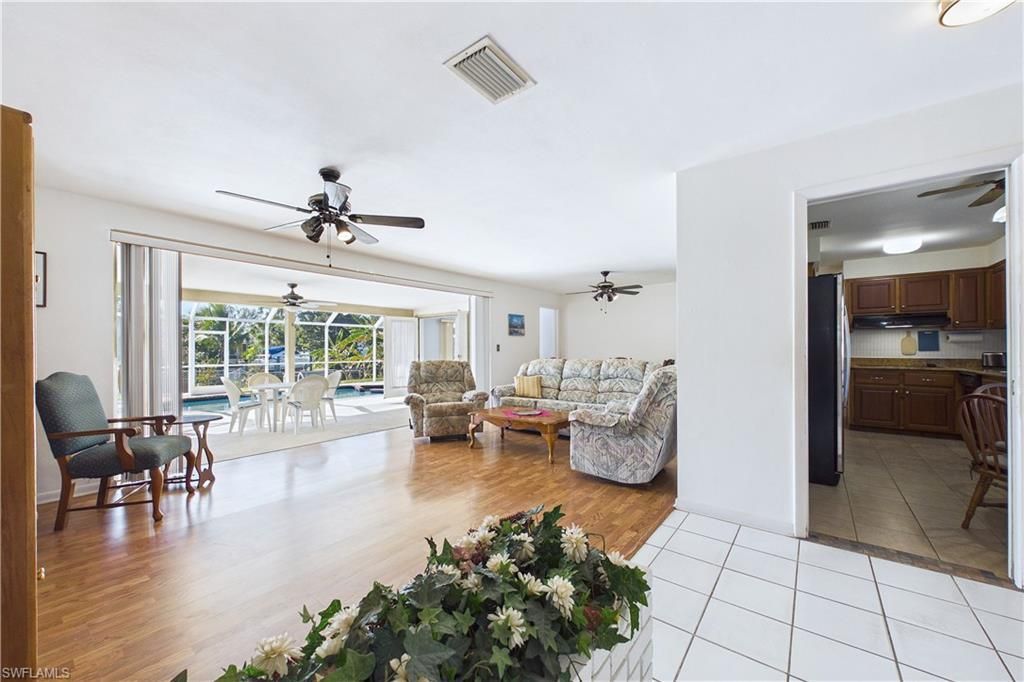 2306 SE 15th Ter, Cape Coral, FL 33990 Photo