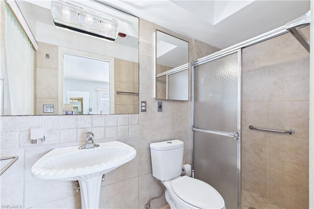 2306 SE 15th Ter, Cape Coral, FL 33990 Photo