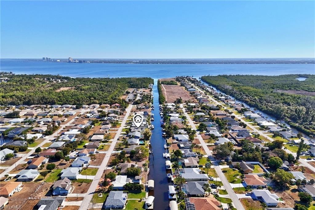 2306 SE 15th Ter, Cape Coral, FL 33990 Photo