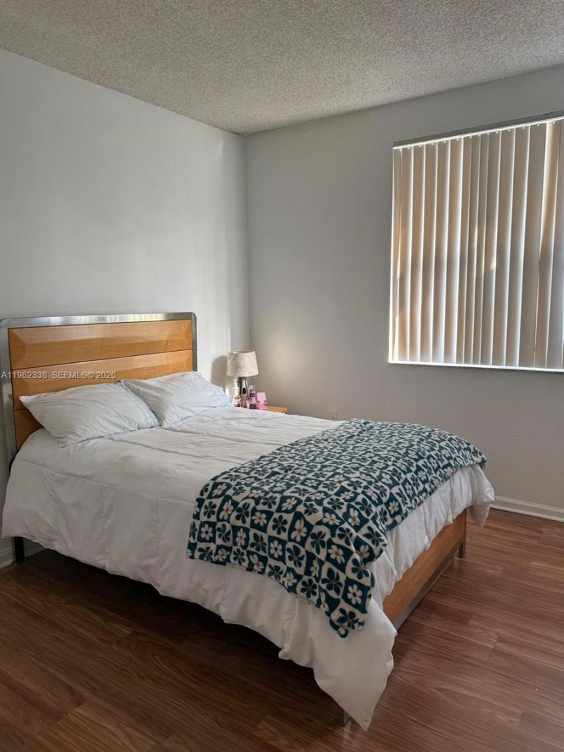 17145 N Bay Rd, Unit 4313, Sunny Isles Beach, FL 33160 Photo