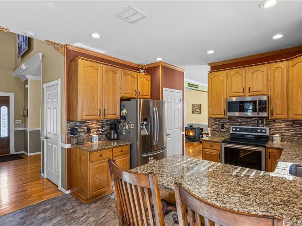 36 Lansing Street, Miller Place, NY 11764