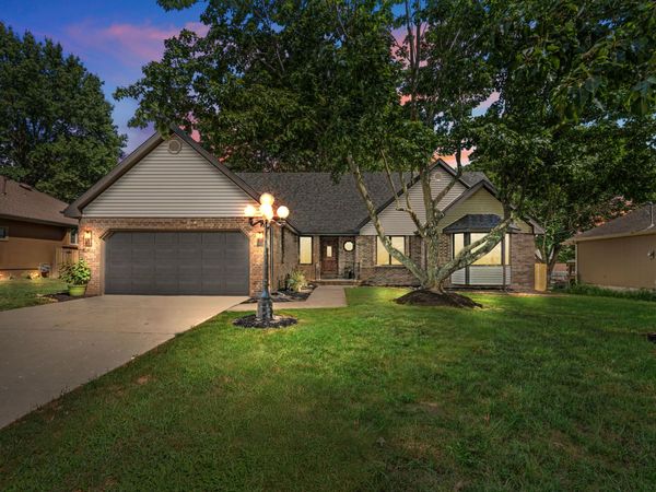 2340 S Nolting Avenue, Springfield, MO 65807
