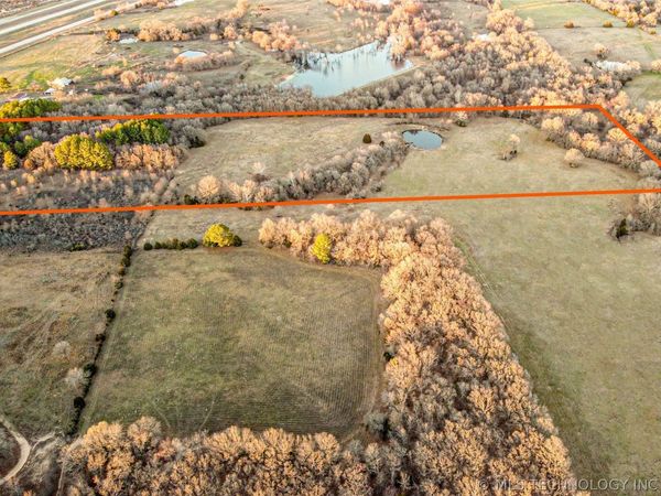 Folsom Road , Caney, OK 74525