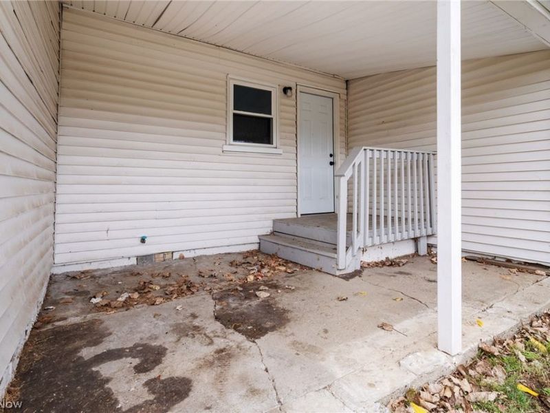 2012 Endrow Avenue NE, Canton, OH 44705 Photo 20