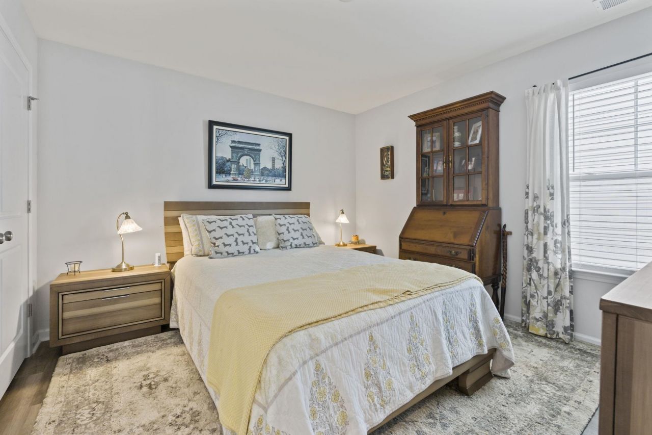 3708 Park Pointe Ave. Photo 11