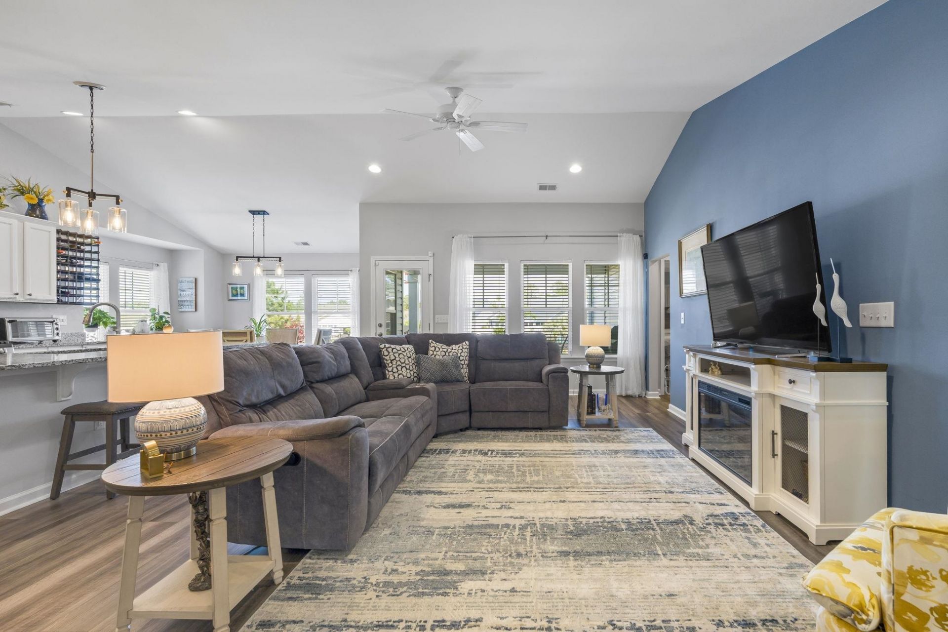 3708 Park Pointe Ave. Photo 22