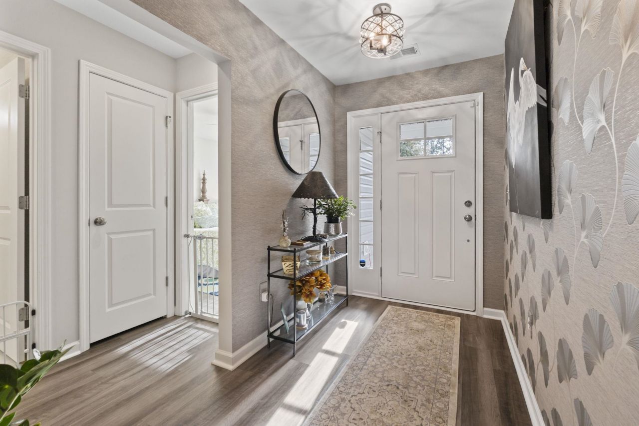 3708 Park Pointe Ave. Photo 7