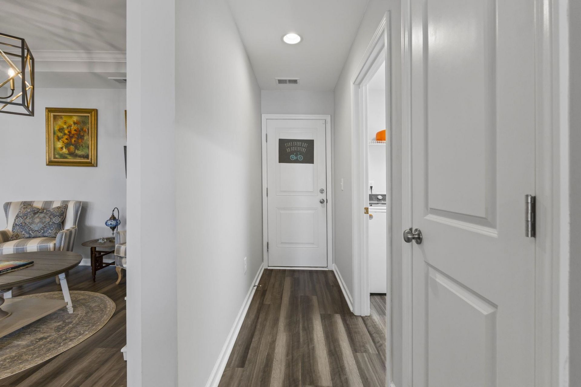 3708 Park Pointe Ave. Photo 7