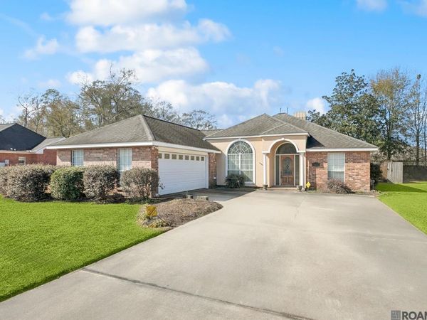 44065 Nicholas Cir, Hammond, LA 70403