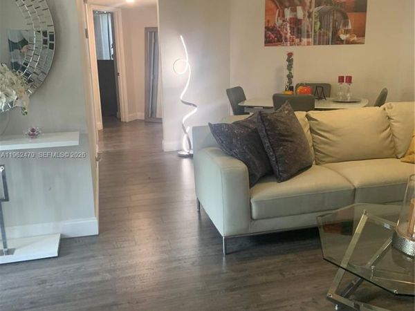 505 Spencer Dr , Unit 101, West Palm Beach, FL 33409