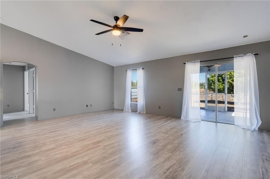 4305 NE 20th Pl, Cape Coral, FL 33909 Photo