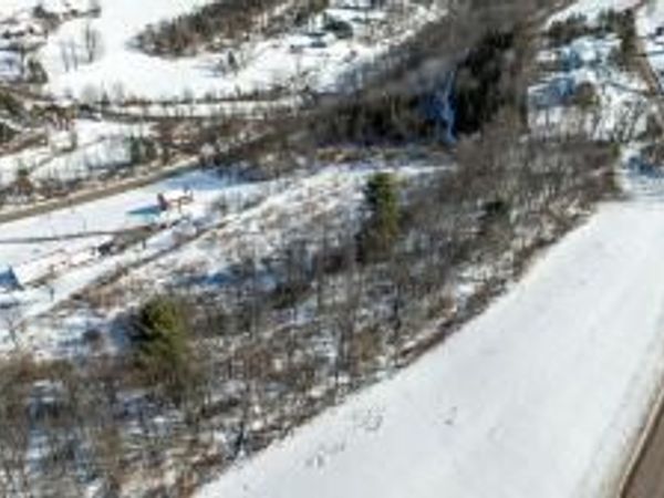 EZZYK Road, Berwick, PA 18603
