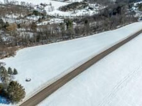 EZZYK Road, Berwick, PA 18603