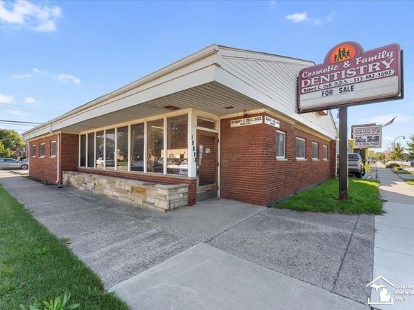 19003 Ecorse Ecorse Road, Allen Park, MI 48101